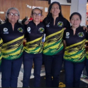 Baño de oro en bowling auditivo de Caldas