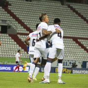 "Hemos encontrado una forma de jugar": Pedro Sarmiento, técnico del Once Caldas