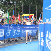 La colombiana María Carolina Velásquez, campeona del Continental de Triatlón en Chinchiná