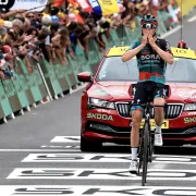 Hindley revoluciona el Tour en los Pirineos y Vingegaard golpea duro a Pogacar