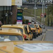 Ni congelar transporte en horas pico, ni tarifas dinámicas