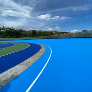 Patinódromo del Bosque Popular de Manizales recibe piso sintético en su pista de velocidad