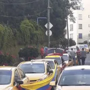 Taxistas en Manizales se movilizan en contra del precio de los combustibles