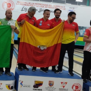 El bolo caldense logró medalla de plata por equipos en el Nacional de Cali
