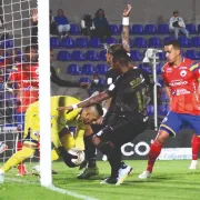 "El penal sancionado al Once Caldas es un error grave": exinstructor arbitral