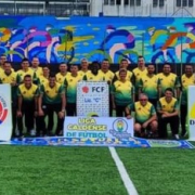 Saque su licencia si quiere dirigir en el fútbol aficionado o profesional