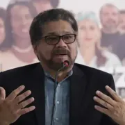 El ministro Álvaro Leyva confirma que Iván Márquez está vivo