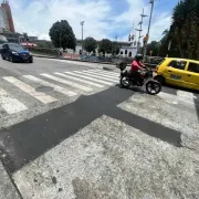 Bien por el reparcheo en la avenida del Centro de Manizales, pero faltó reparar un hueco