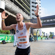 Atleta manizaleño Carlos Mario Patiño logró el subcampeonato de la Maratón de Medellín