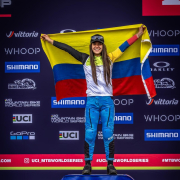 Valentina Roa logra bronce en la válida de EE.UU. y es líder de la Copa Mundo de Down Hill