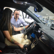 Comodidad y facilidad de pago, lo más buscado para comprar carro 