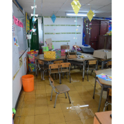 Estudiantes de la I.E. Estambul de Manizales se van a casa por inundación en los salones