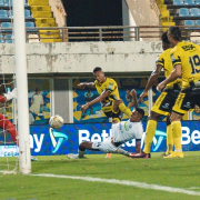 El Once Caldas quedó más cerca de la novena eliminación seguida en la Liga
