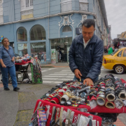 Baja el desempleo y la demanda por buscar trabajo en Manizales