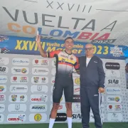 Un ecuatoriano gana en Manizales la etapa de la Vuelta a Colombia Senior Máster