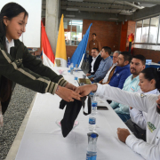 Estudiantes y candidatos a la Alcaldía exponen cómo visualizan a Villamaría 