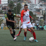 Masíaz está entre los 10 finalistas del Campeonato Nacional de Primera C