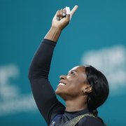 La pesista colombiana Yenny Álvarez gana oro con récord panamericano en 59 kilos