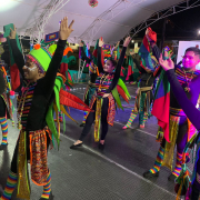 Neira (Caldas) adornó sus calles con color y bailes en su Festival de Danzas Folclóricas