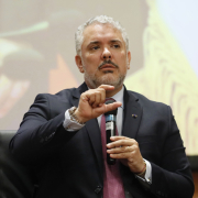 Duque desmiente a Santos en polémica sobre supuesta inmunidad para Uribe en EE.UU.
