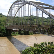 Supimos que: Piden revisar el puente