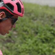 Rigoberto Urán anuncia su retiro del ciclismo al final de la temporada 2024