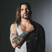 Juanes obtiene el Grammy de rock latino en empate con Natalia Lafourcade