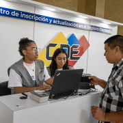 EE.UU. cumple su promesa y restaura sanciones a Venezuela