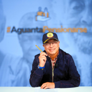 Petro saca pecho por su reforma pensional