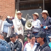 Dignidades y uniones cafeteras insisten en plantones ante encuentro del Gobierno en Bogotá