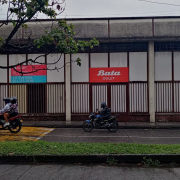 Cierre de negocios prende alarmas en Chinchiná (Caldas)