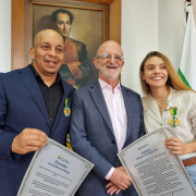 Homenajean a María Carolina Velásquez, triatleta de Caldas que irá a los Juegos Olímpicos