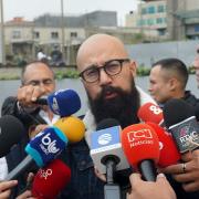 Carlos Carrillo, director de la UNGRD, acude a la Fiscalía por caso de corrupción