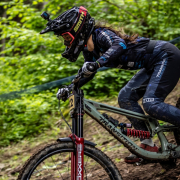 Ciclomontañista de Caldas fue octava en la Copa Mundo de Down Hill en Val Di Sole