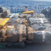 Autoridades incautan cerca de cinco toneladas de cocaína en el Pacífico colombiano