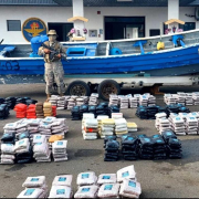 Decomisan 1.292 paquetes de droga y capturan a tres colombianos en Panamá