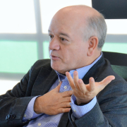 José Fernando Reyes es elegido como el Caldense del Año 2023