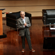 El Gobierno colombiano presenta estrategia fiscal basada en el crecimiento y estabilidad