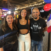 Emotiva despedida: nadadora caldense ya viajó a París para los Juegos Olímpicos