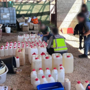 Detienen en España a un clan que introducía cocaína desde Colombia en fruta, cacao y café