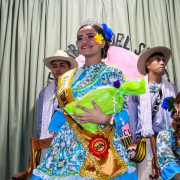 El colegio Marco Fidel Suárez tiene madrina para las Fiestas del Agua en Pácora (Caldas)