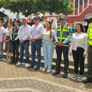 Palestina (Caldas) estrena agentes de tránsito: harán pedagogía por un mes
