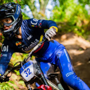 Valentina Roa es la reina del Panamericano de Down Hill en El Salvador