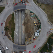 Fotos: obra del intercambiador de Los Cámbulos cumple un año de aplazamientos en Manizales