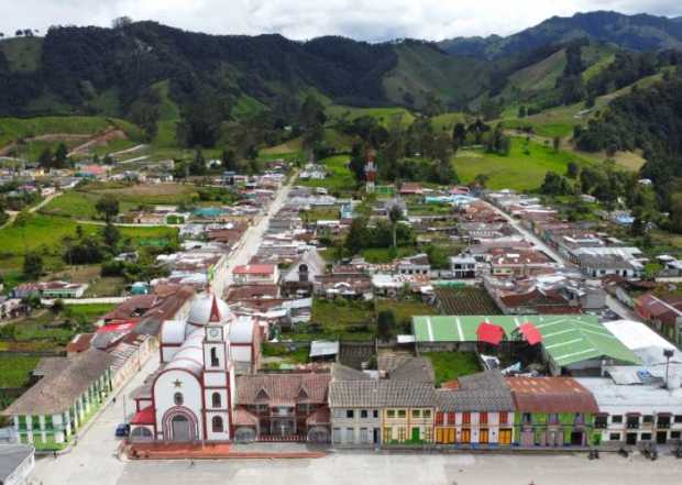 Foto | Freddy Arango | LA PATRIA La temperatura promedio del municipio es de 12 grados centígrados, tiene la mayor altura del departamento del Tolima, alcanza los 2 mil 950 metros sobre el nivel del mar. Foto | Freddy Arango | LA PATRIA La temperatura promedio del municipio es de 12 grados centígrados, tiene la mayor altura del departamento del Tolima, alcanza los 2 mil 950 metros sobre el nivel del mar.