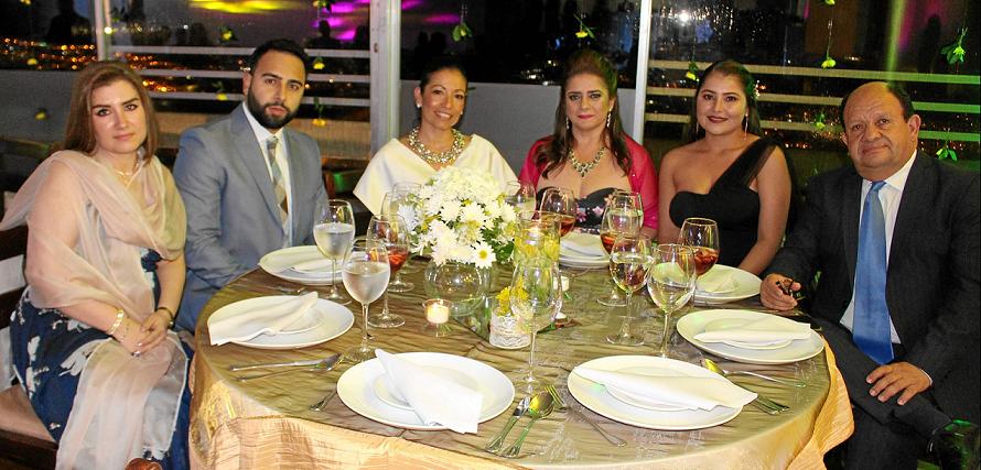 Ángela María Velásquez, Luis Francisco Morales, Alexa Andrea Arango, Amalia Lucía Giraldo, Angie Lorena Pérez y Jorge Luis Moreno.