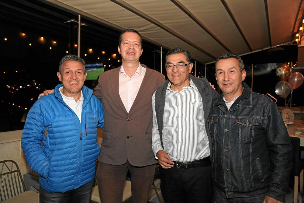 Rusbel Franco, Juan Carlos Salazar, Gabriel Fernando Cárdenas y Julio César Orozco. Rusbel Franco, Juan Carlos Salazar, Gabriel Fernando Cárdenas y Julio César Orozco.