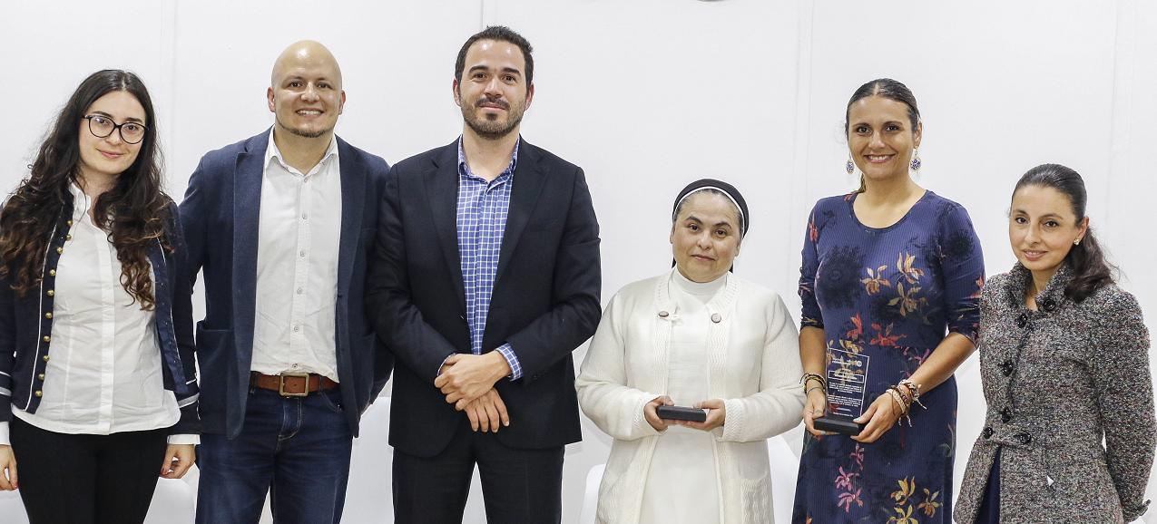 Alejandra Osorio, Alejandro Marín Pineda, Daniel Hurtado Cano, Hermana Elizabeth Caicedo Caicedo, Patricia Salazar Villegas y Jhoanna Echeverri Londoño.