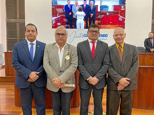 Simón Ramírez, presidente del Concejo; Darío Gómez como presidente de la Junta de Cormanizales; César Augusto Díaz, primer vicepresidente, y Luis Gonzalo Valencia, concejal. Simón Ramírez, presidente del Concejo; Darío Gómez como presidente de la Junta de Cormanizales; César Augusto Díaz, primer vicepresidente, y Luis Gonzalo Valencia, concejal.