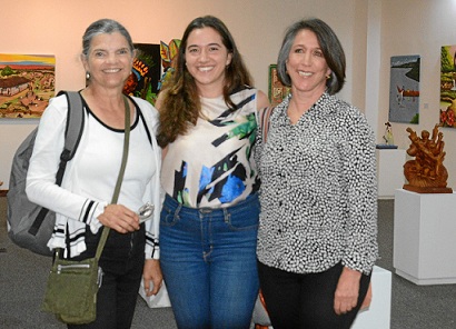 Luz Helena Naranjo Mejía, Eugenia Echeverri Restrepo y Beatriz Restrepo Echeverrri. Luz Helena Naranjo Mejía, Eugenia Echeverri Restrepo y Beatriz Restrepo Echeverrri.